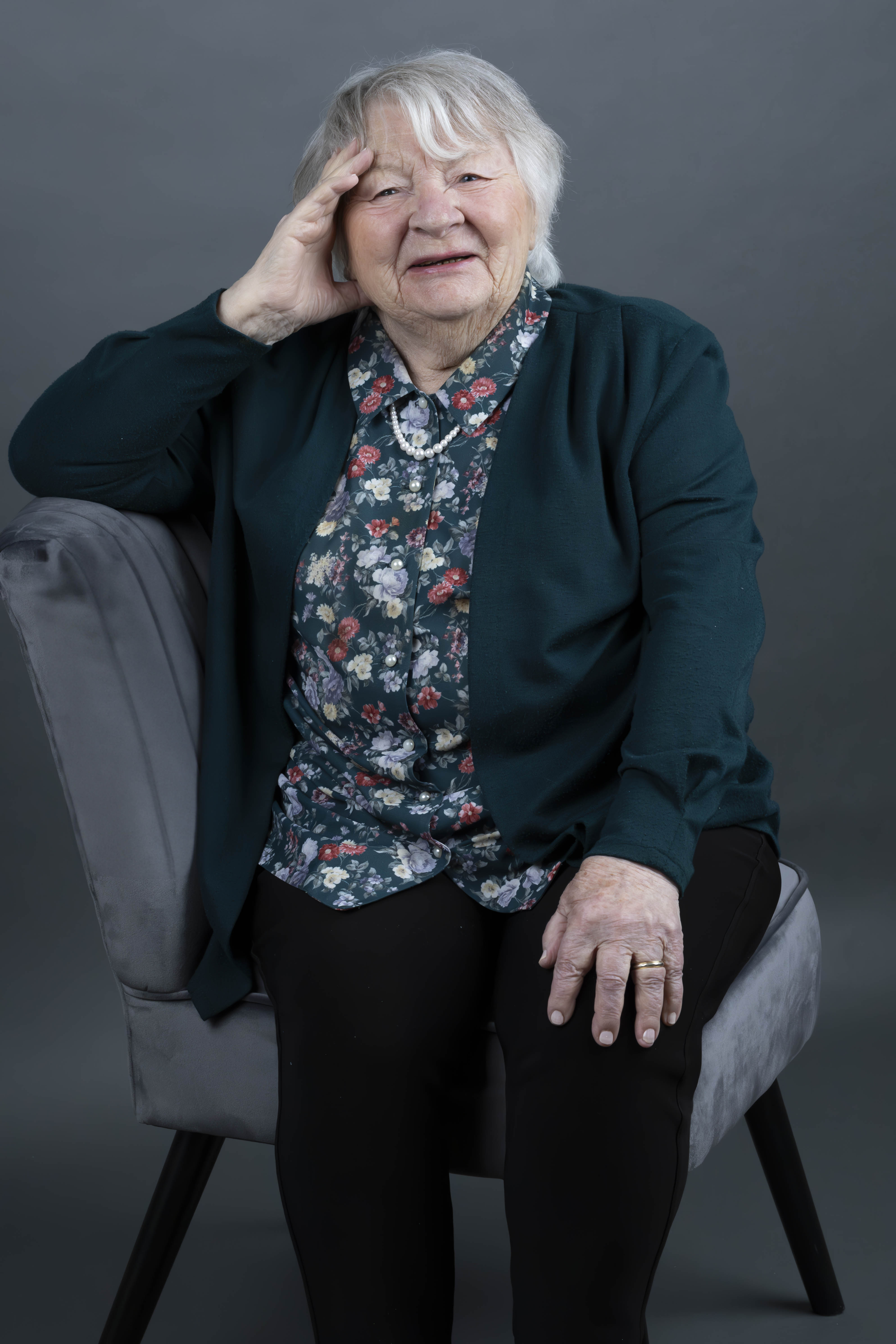 reveenphotos-photographe-personne-agee-Verneuil-en-halatte