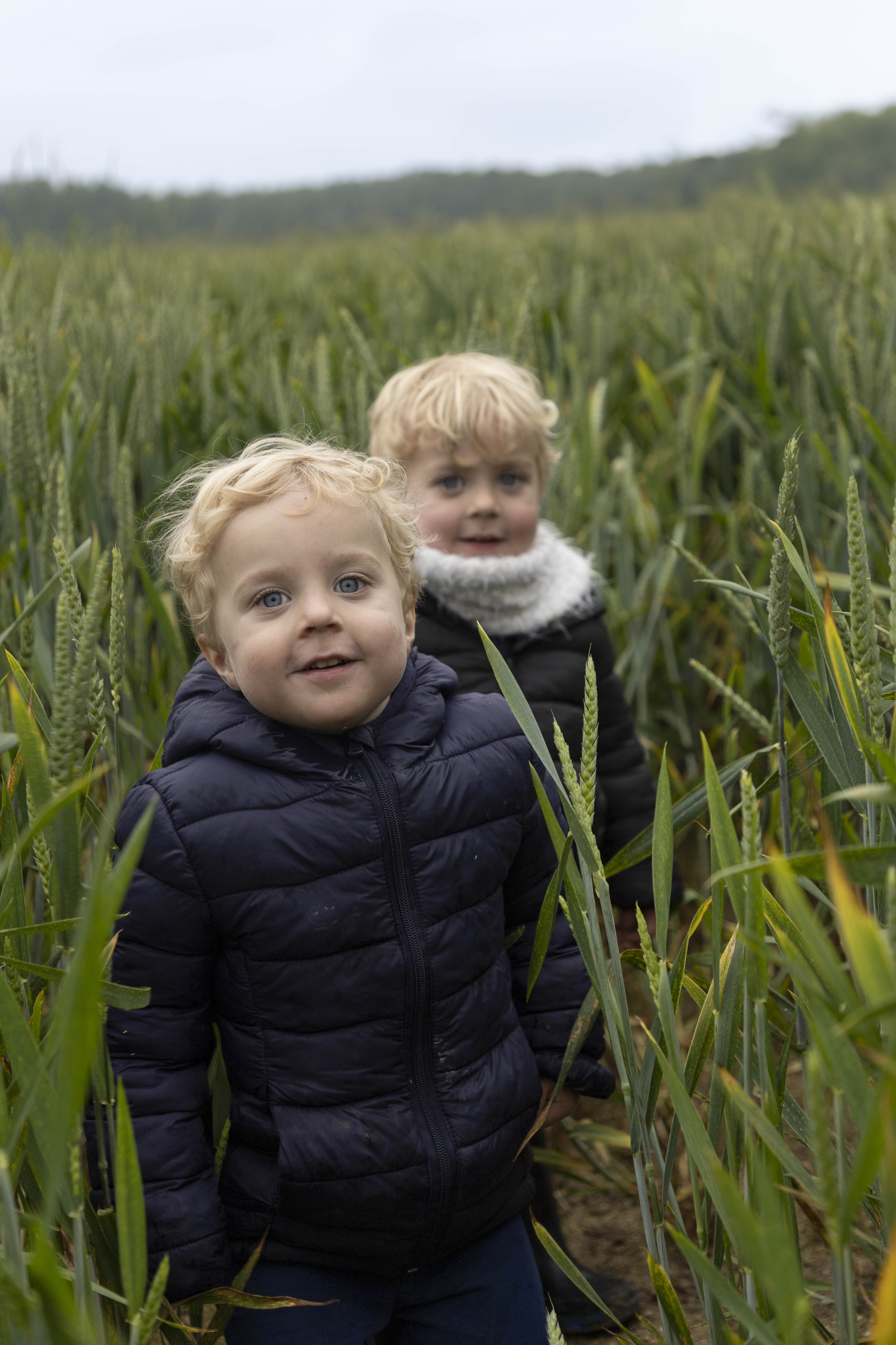 reveenphotos-enfant-exterieur-photographie-reims
